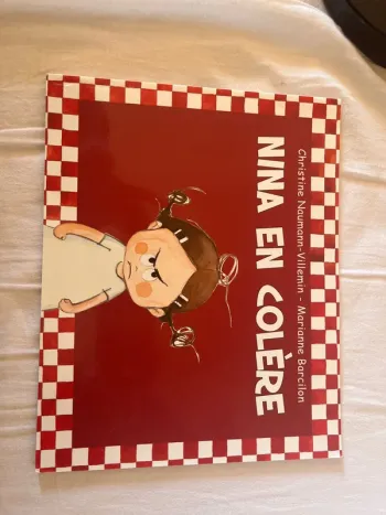 Livre Nina en colère