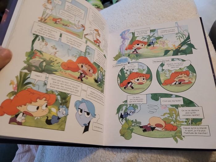 mortelle adèle la galaxie des bizarres (8e) - photo numéro 3