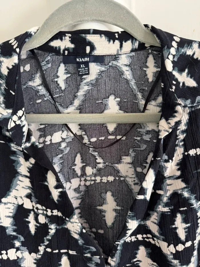 Blouse chemisier Tie&die Kiabi XL - photo numéro 2