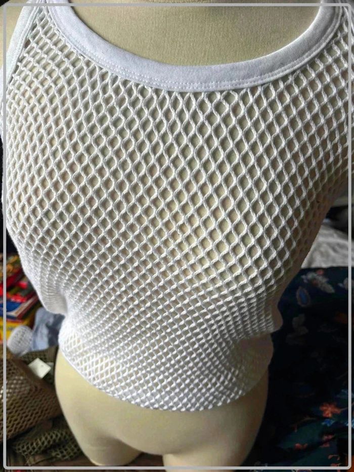T shirt en maille taille 38 transparent neuf avec étiquette - photo numéro 2