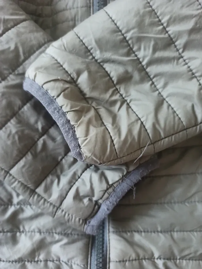 Doudoune Fine / taille 4 ans / be - photo numéro 2