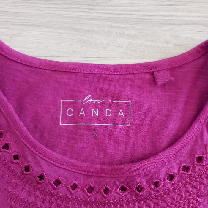 T-shirt femme à col en V violet C&A taille S - photo numéro 2