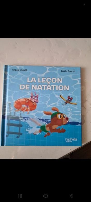 Livre, la leçon de natation