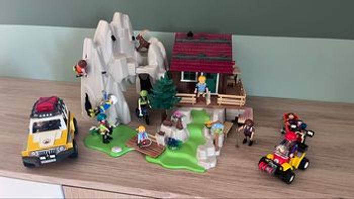 Lot Playmobil montagne - photo numéro 3