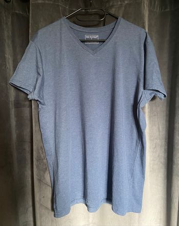 T-shirt col V uni