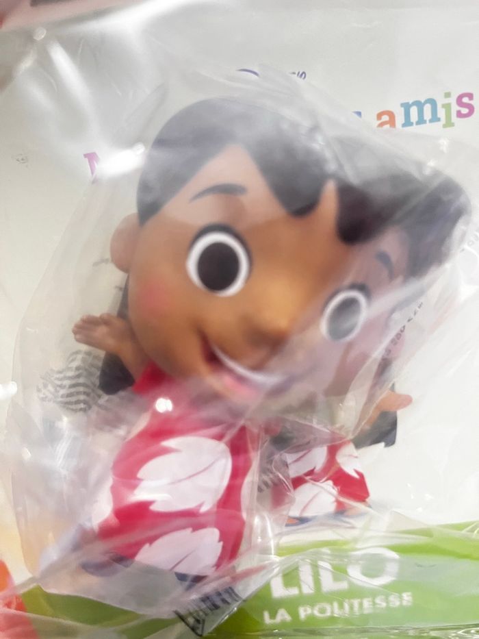 Livre Disney mes premiers amis sous blister - photo numéro 2