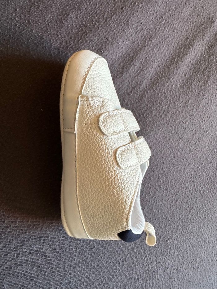 Chaussure bébé - photo numéro 3