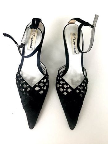 Escarpins noirs neufs P 37