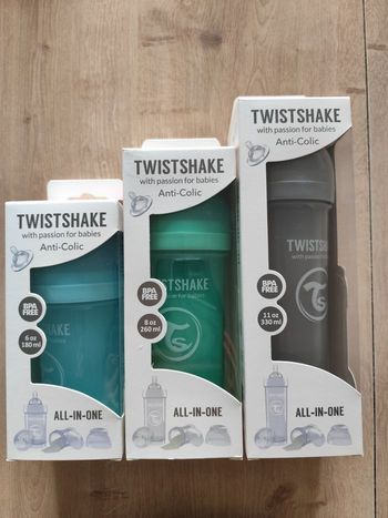 Lot de 3 Biberons Anti-Colique Twistshake - Neufs (180ml / 260ml / 330ml)
