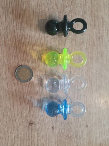 Lot de 4 grandes tototes Vintage