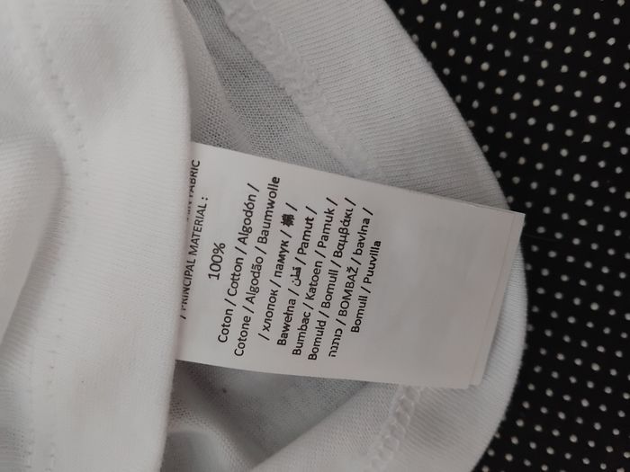 Tee-shirt Spiderman neuf avec étiquettes 8 ans - photo numéro 3