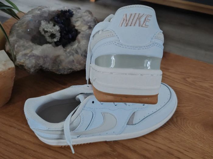 Nike Air Force Gamma blanche neuve taille 40.5 - photo numéro 8