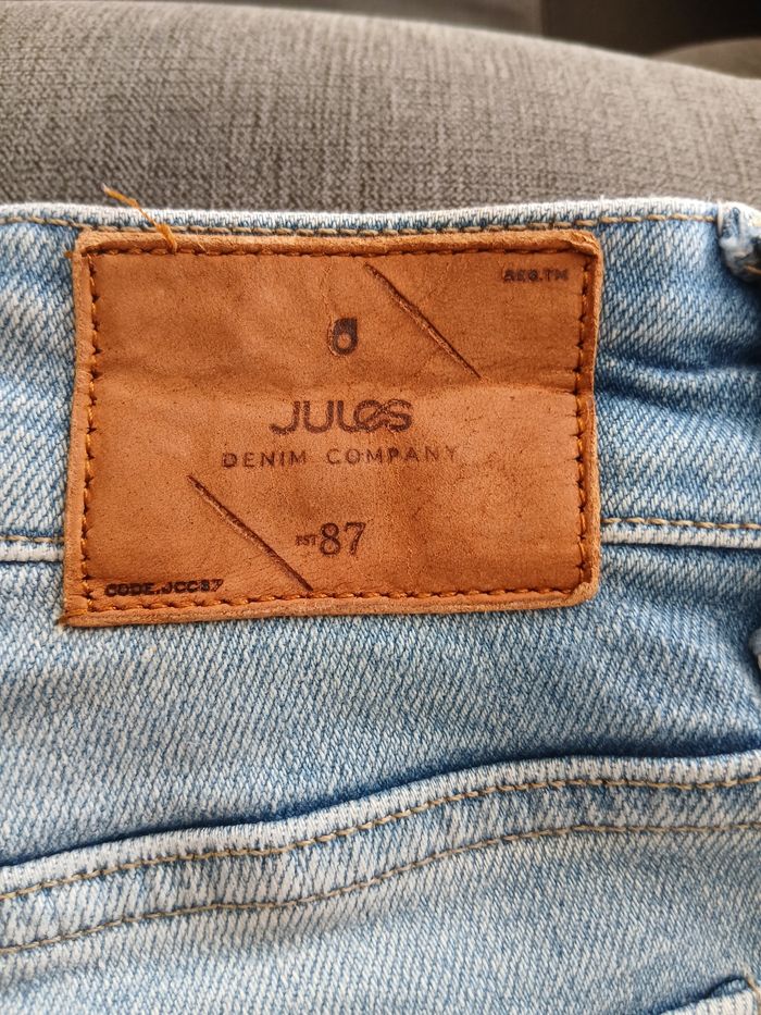 Jean slim. Taille W28 L34. - photo numéro 3