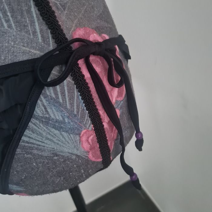 Maillot de bain noir - photo numéro 5