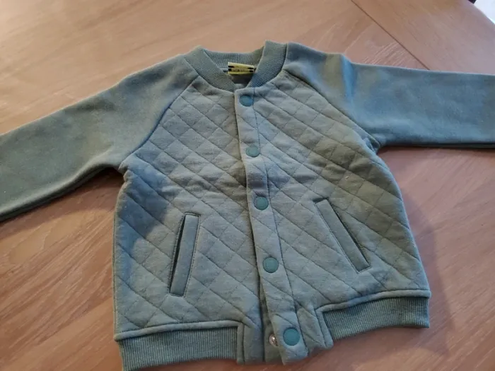 Lot de 2 gilets garçon 18 mois - photo numéro 9