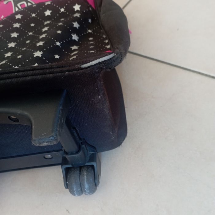 Cartable à roulettes - photo numéro 3