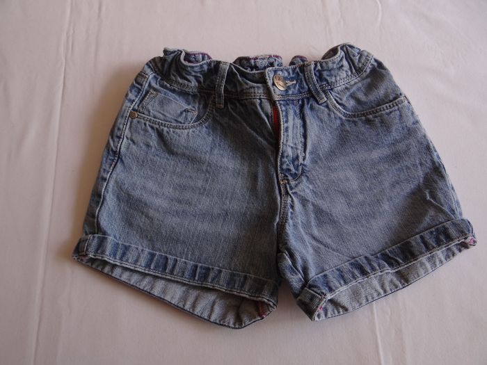 short en jean 9-10ans