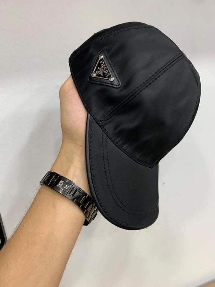 Casquette prada