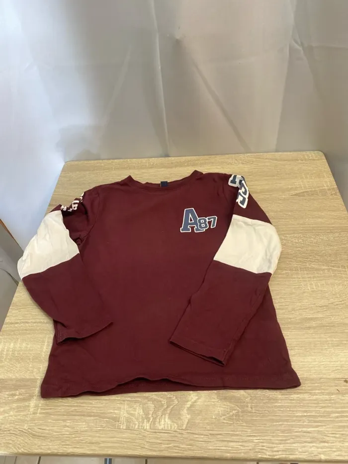 Lot de 9 vêtements vestes/teeshirts/cols roulés taille 8 ans - n5m - photo numéro 10