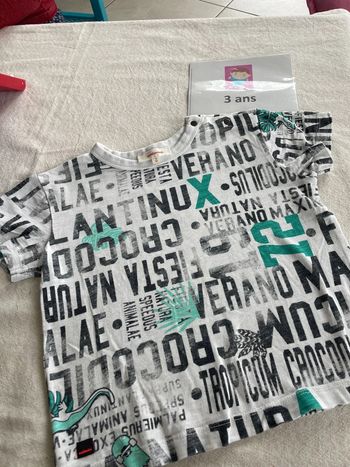T-shirt catimini, trois ans, neuf