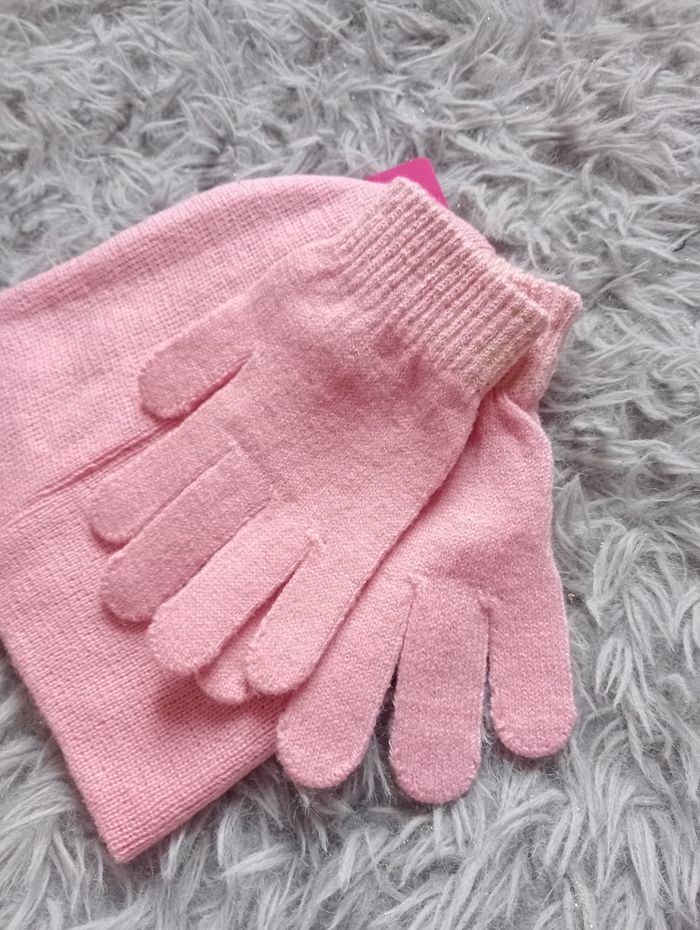 Bonnet + Gants LOL Surprise neuf - photo numéro 6