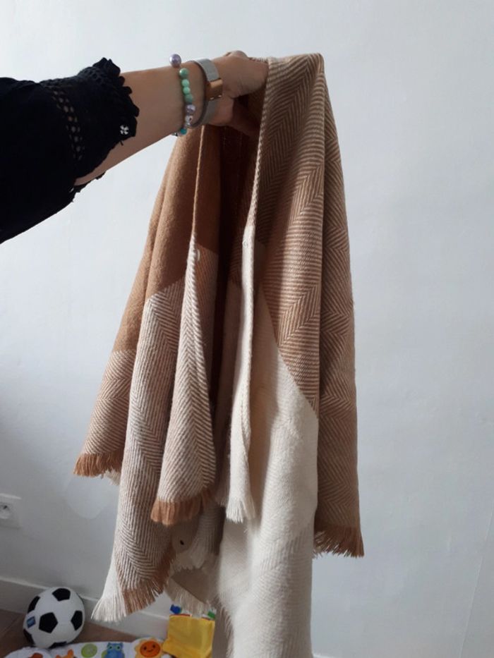 Poncho petite fille - photo numéro 3