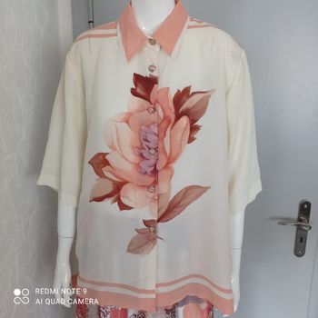 Blouse écru grande fleur rose t44/46