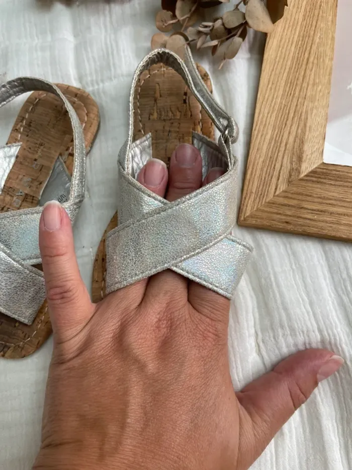 Sandale argenté - Primark (taille 24) - photo numéro 3