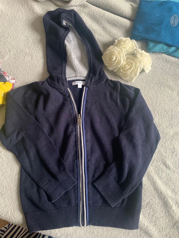 Lot de vêtements Garçon 4 ans - photo numéro 2