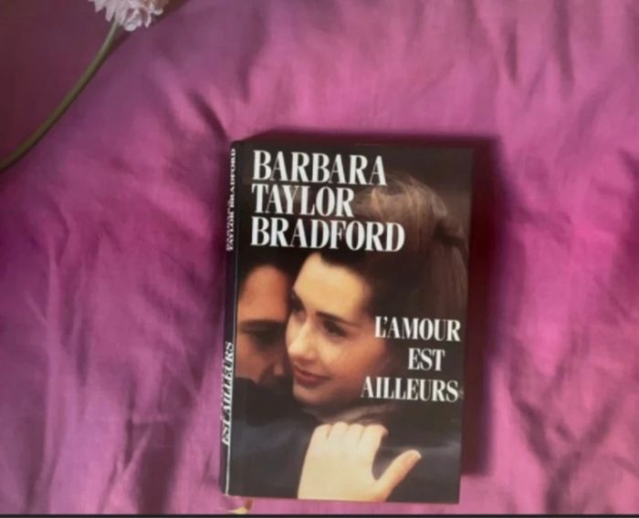 L’amour est ailleurs - photo numéro 2