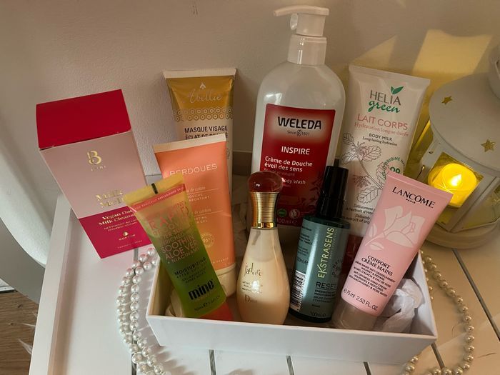 Lot produits de beauté Weleda Michael Kors Lancôme Dior  neuf 🧴 - photo numéro 2