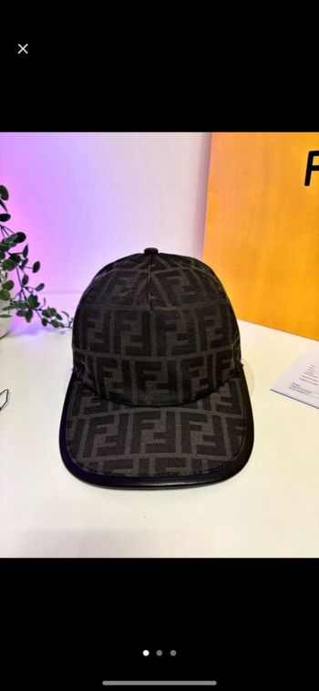 Casquette fendi noir