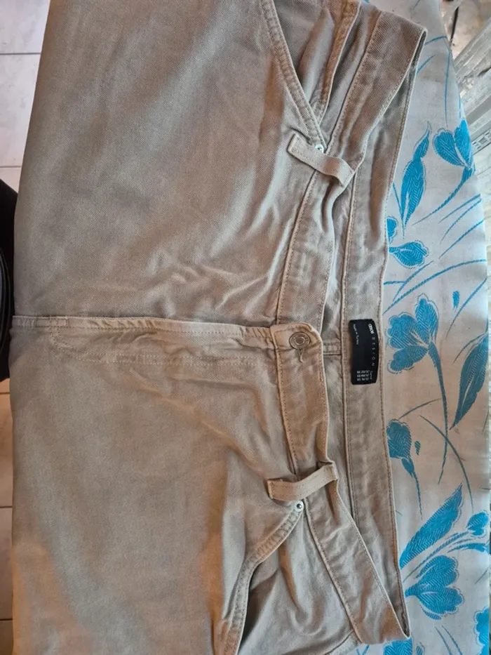 Jeans homme taille 48/32 - photo numéro 2