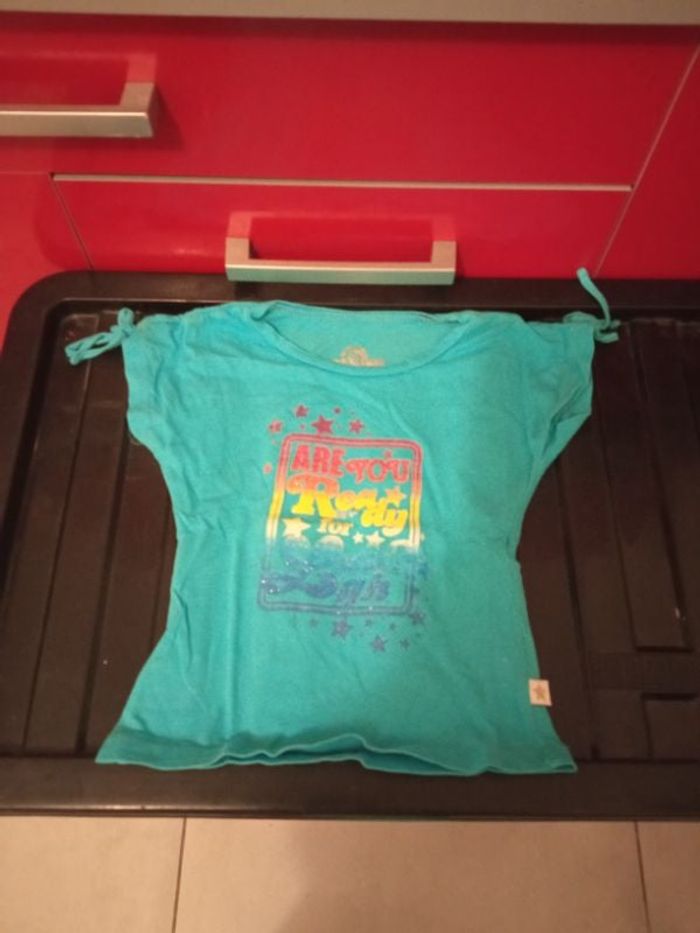 Tee shirt
