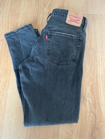 Jean Levi ‘s 501