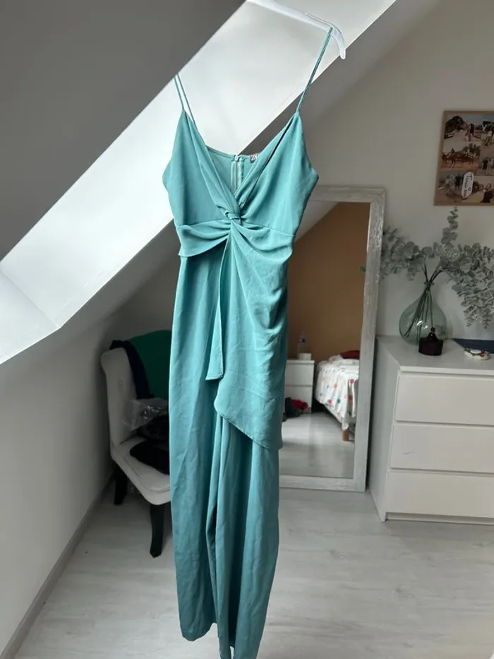 Combinaison Zara idéal cérémonie ou été taille s