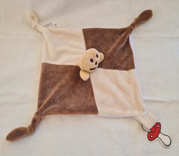 Doudou carré plat bonhomme pain d'épices - attache tétine