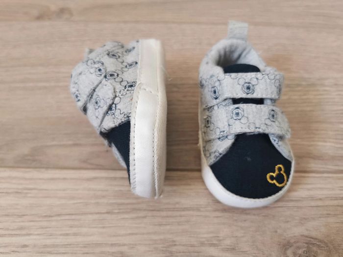 Baskets mickey 3/6 mois