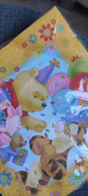 Serviettes anniversaire Winnie l'ourson