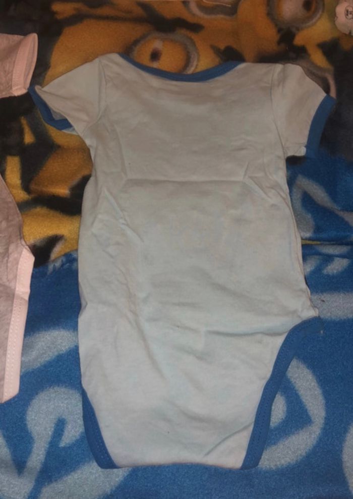 Bodies t3 mois - photo numéro 6