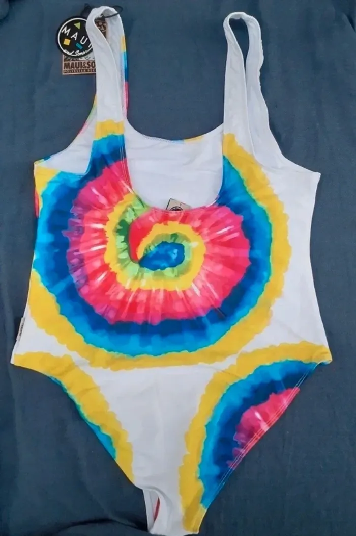 Maillot de bain 🩱 Taille M - photo numéro 2
