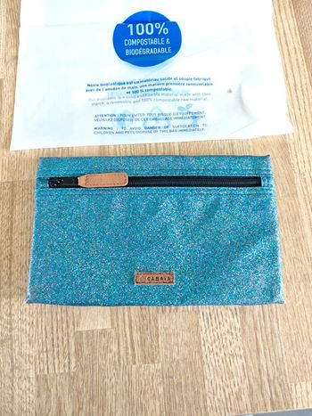 Pochette cabaïa paillettes