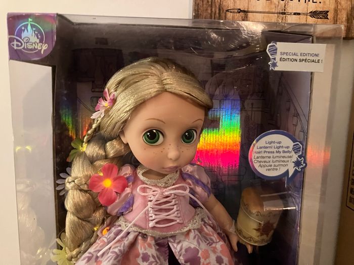 Poupée Animator raiponce édition spéciale lumineuse non déboxer - photo numéro 8