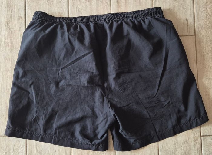 Short - photo numéro 2