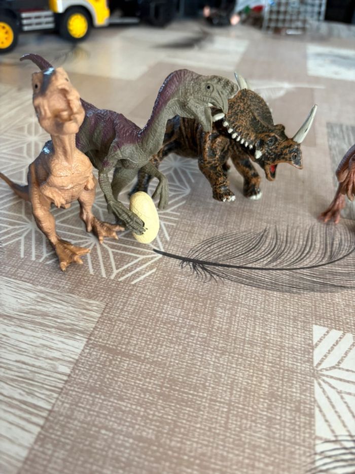 Lot de 4 jouet dinosaures - photo numéro 4