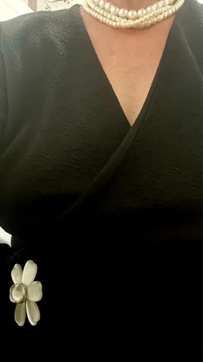 Magnifique robe H&M noir - photo numéro 4