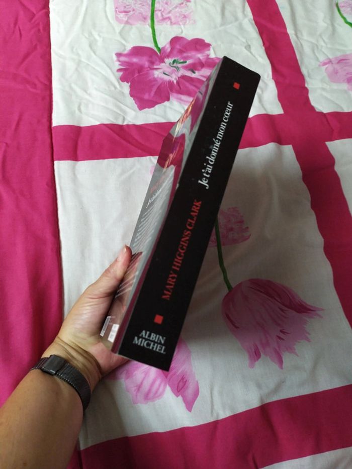 Je t'ai donné mon cœur de Mary Higgins Clark - photo numéro 3