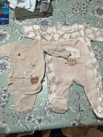 Ensemble pyjama bodies