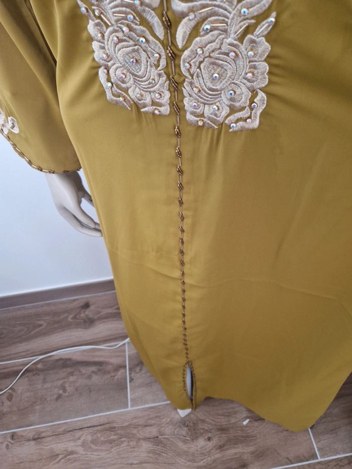 Djellaba brodée 💛 - photo numéro 19