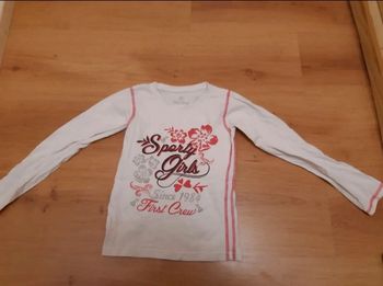 Tee-shirt manche longue fille taille 8 ans